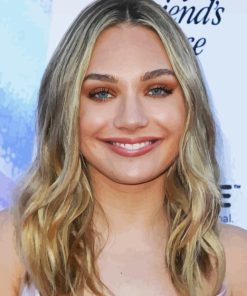 Maddie Ziegler Smiling Diamond Painting