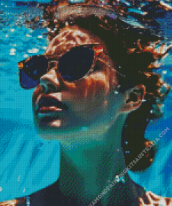 Woman Underwater Diamond Painting